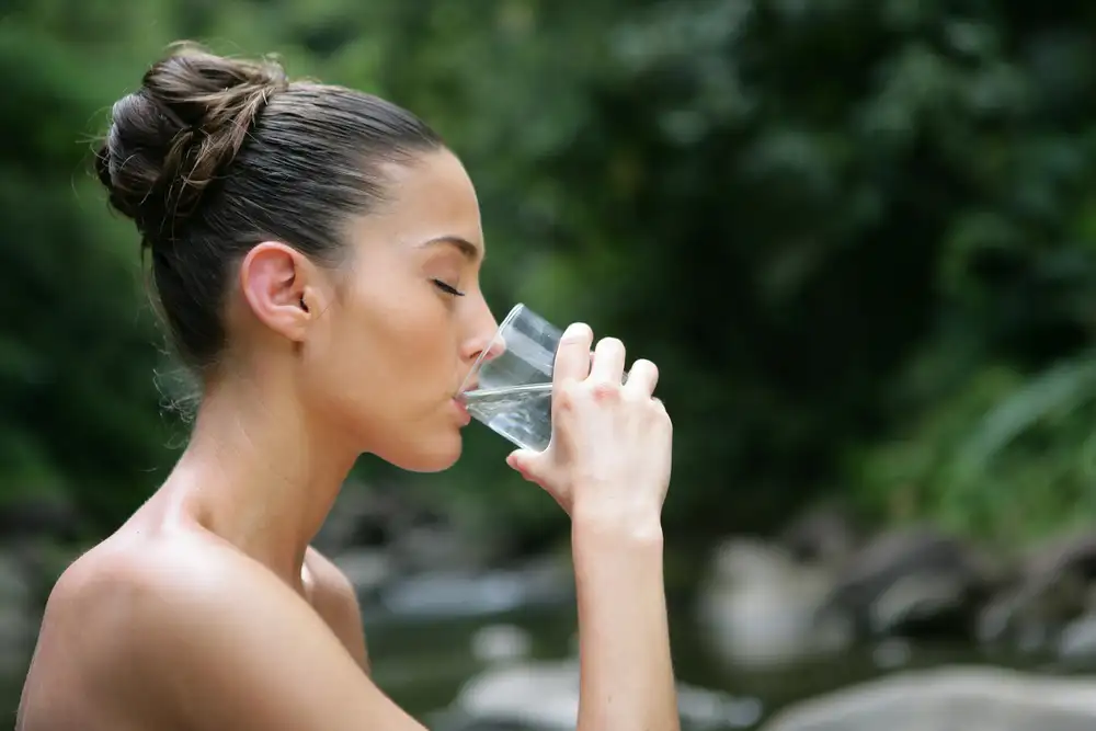 Eau neutre sur le long terme